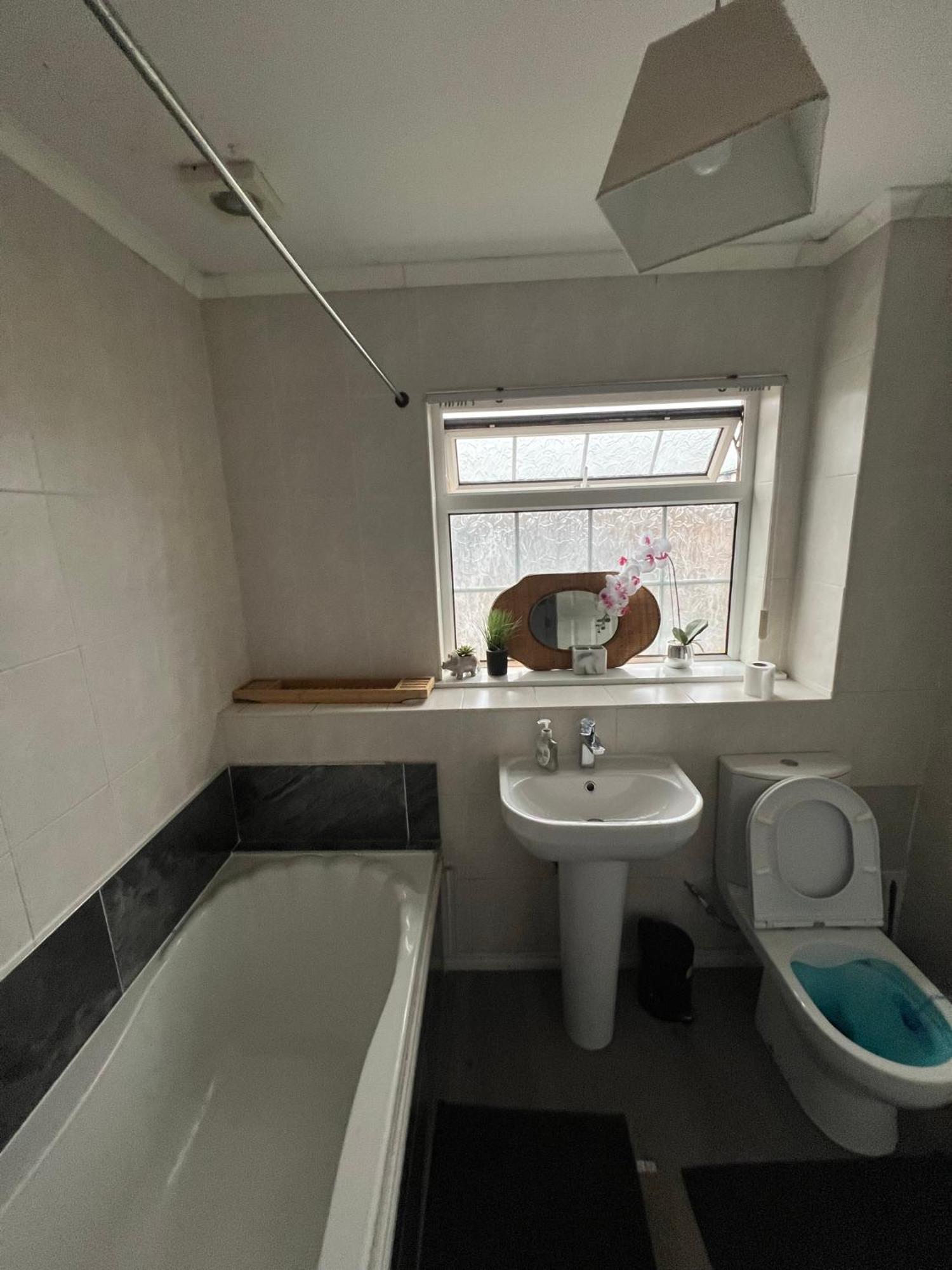 House Near To Castlecourt Shopping Daire Belfast Dış mekan fotoğraf